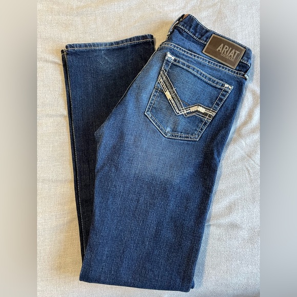 Ariat Jeans - Picture 3 of 5
